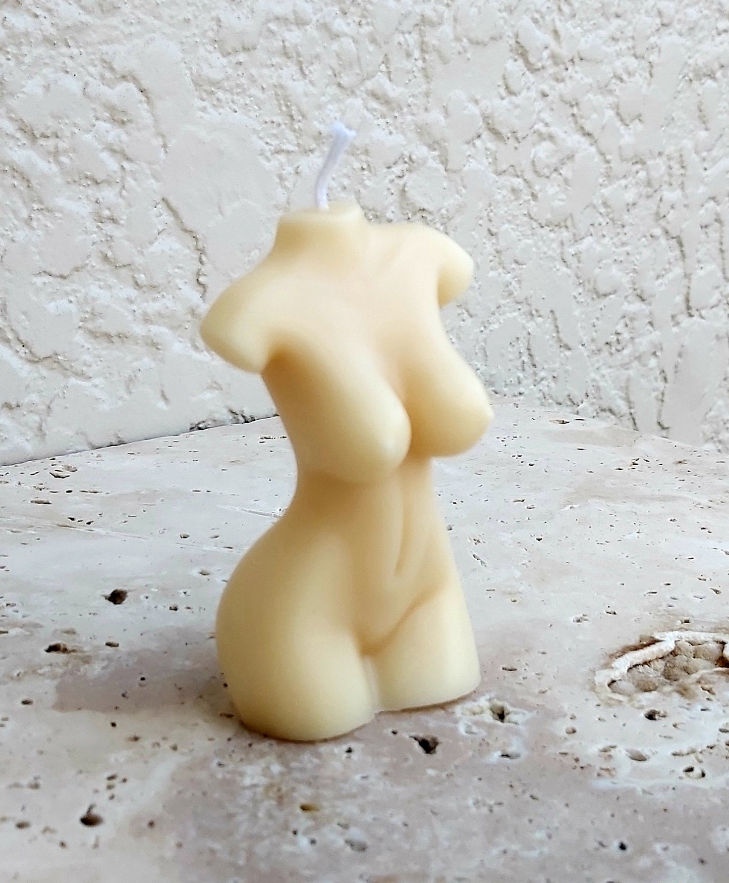 xSculptural Candle - Femme