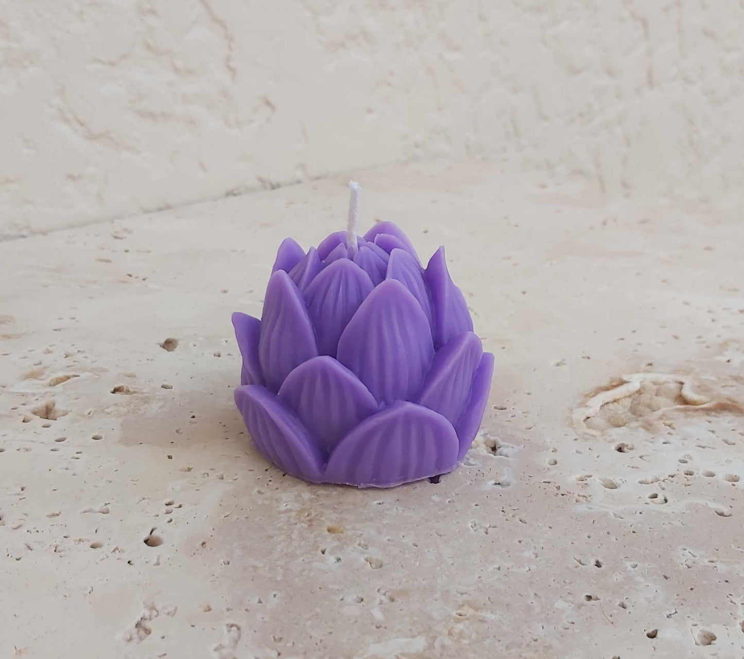 xSculptural Candle - Lotus