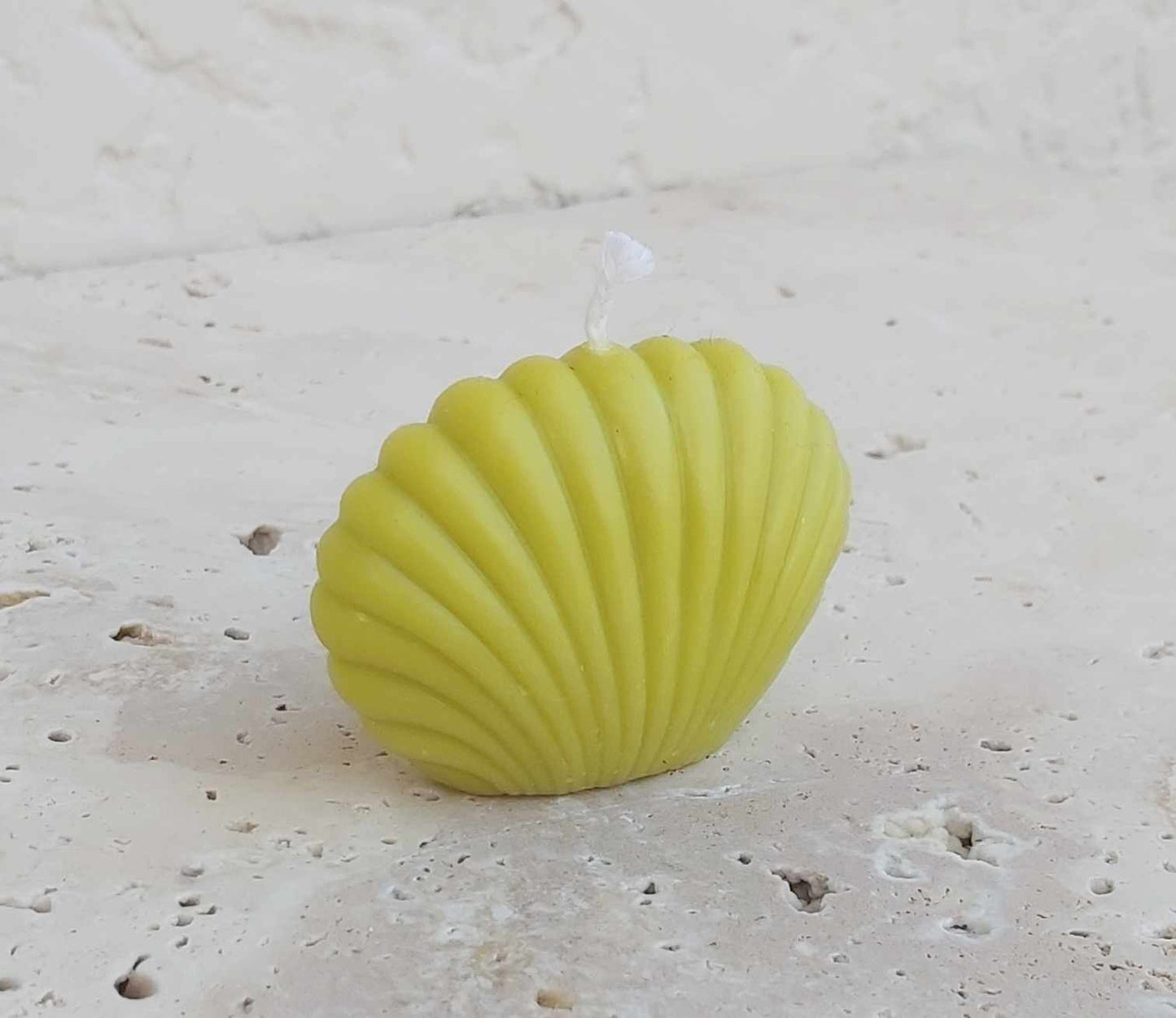 xSculptural Candle - Shell (Small)