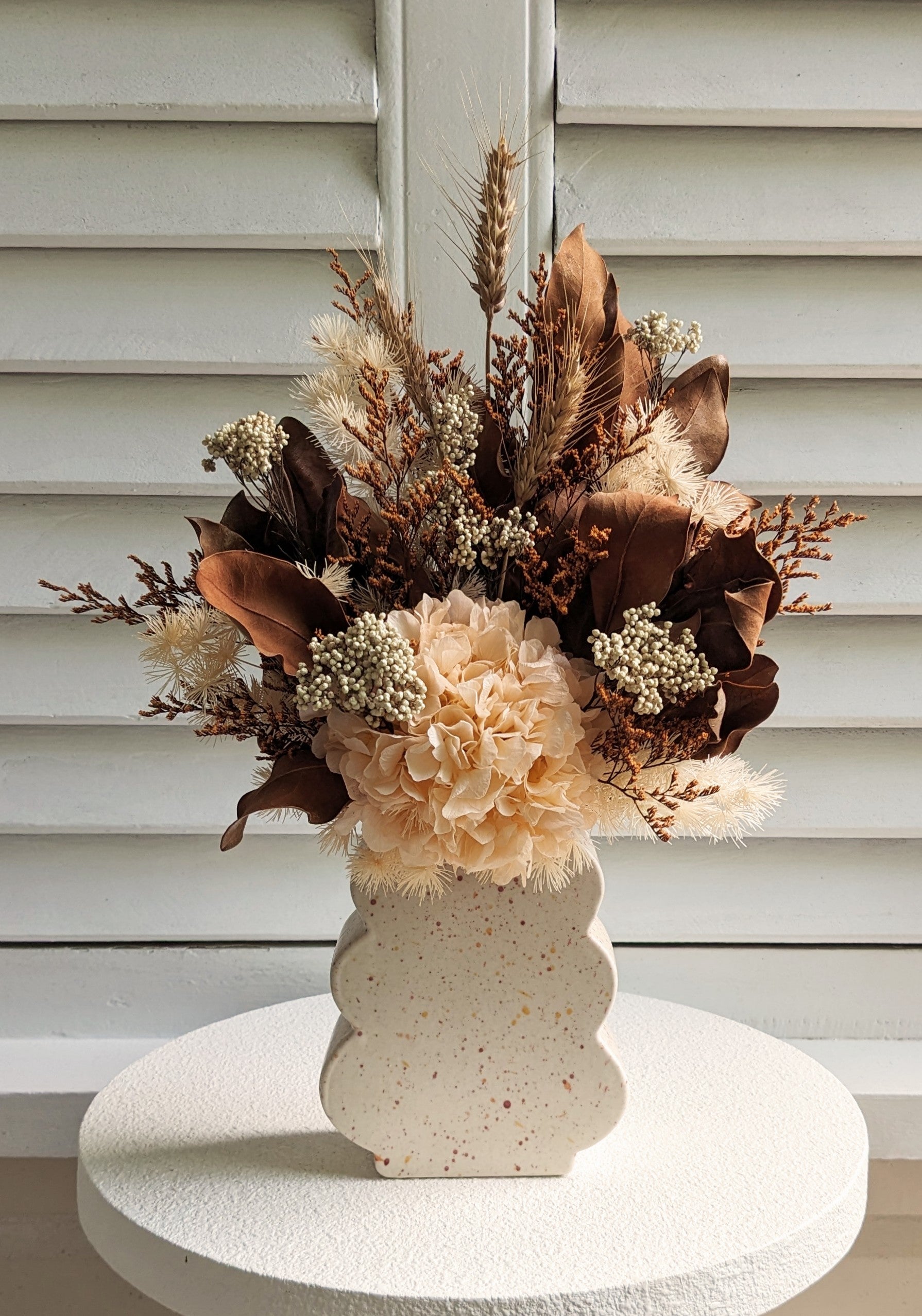 Arrangement JOSEPHINE (LOCAL DELIVERY ONLY)